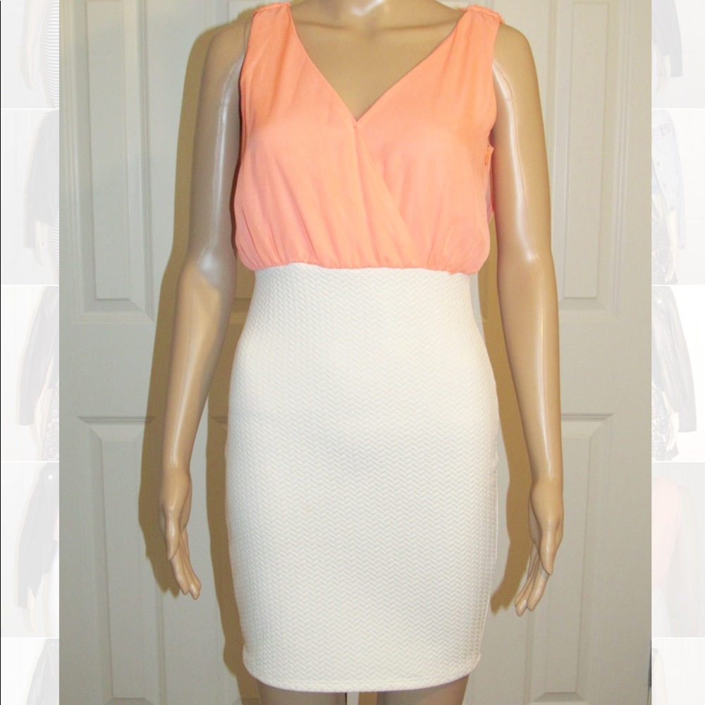 CHARLOTTE RUSSE Open Back Fitted Midi Dress